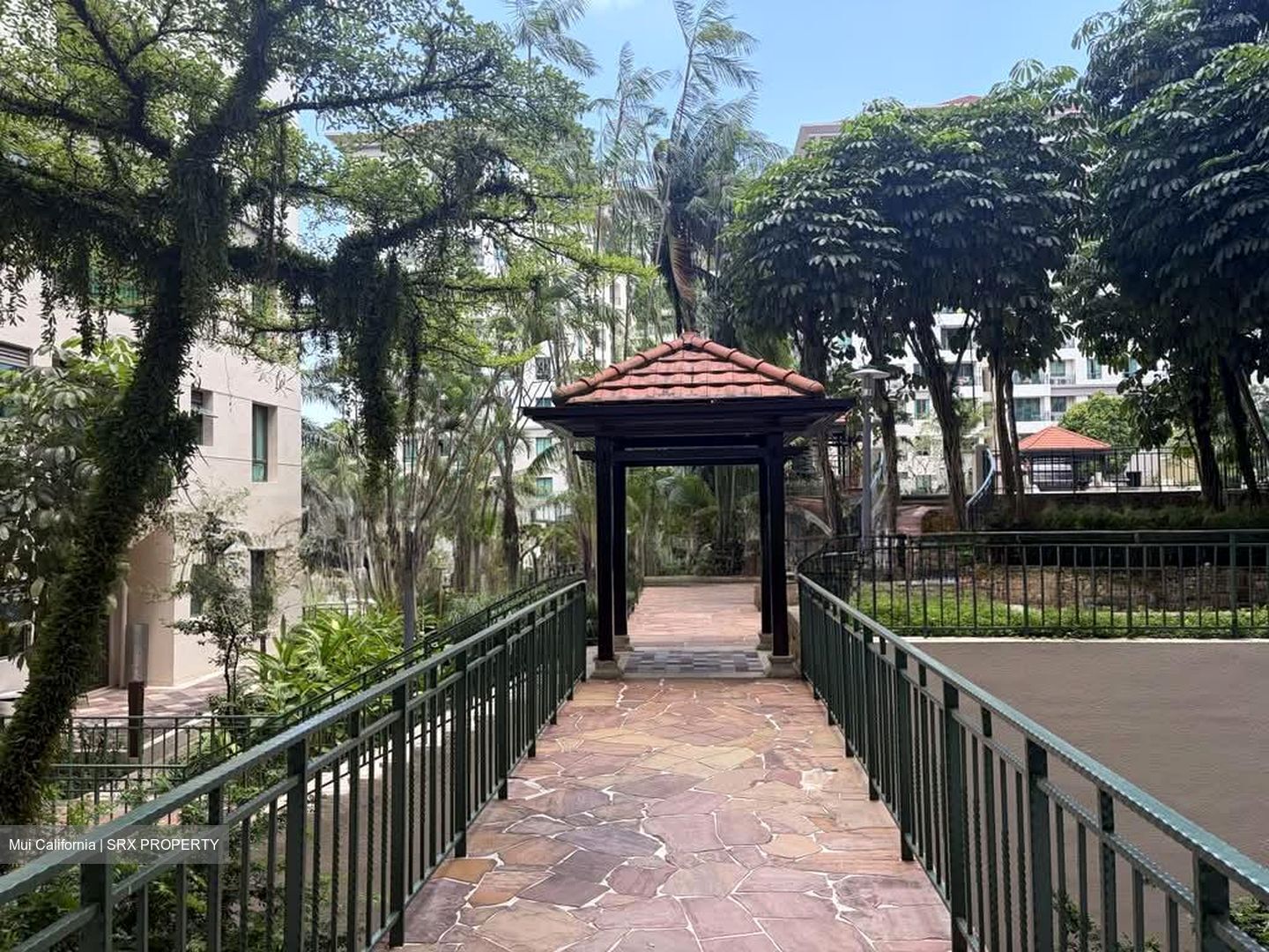 Hillbrooks (D23), Condominium #588205321